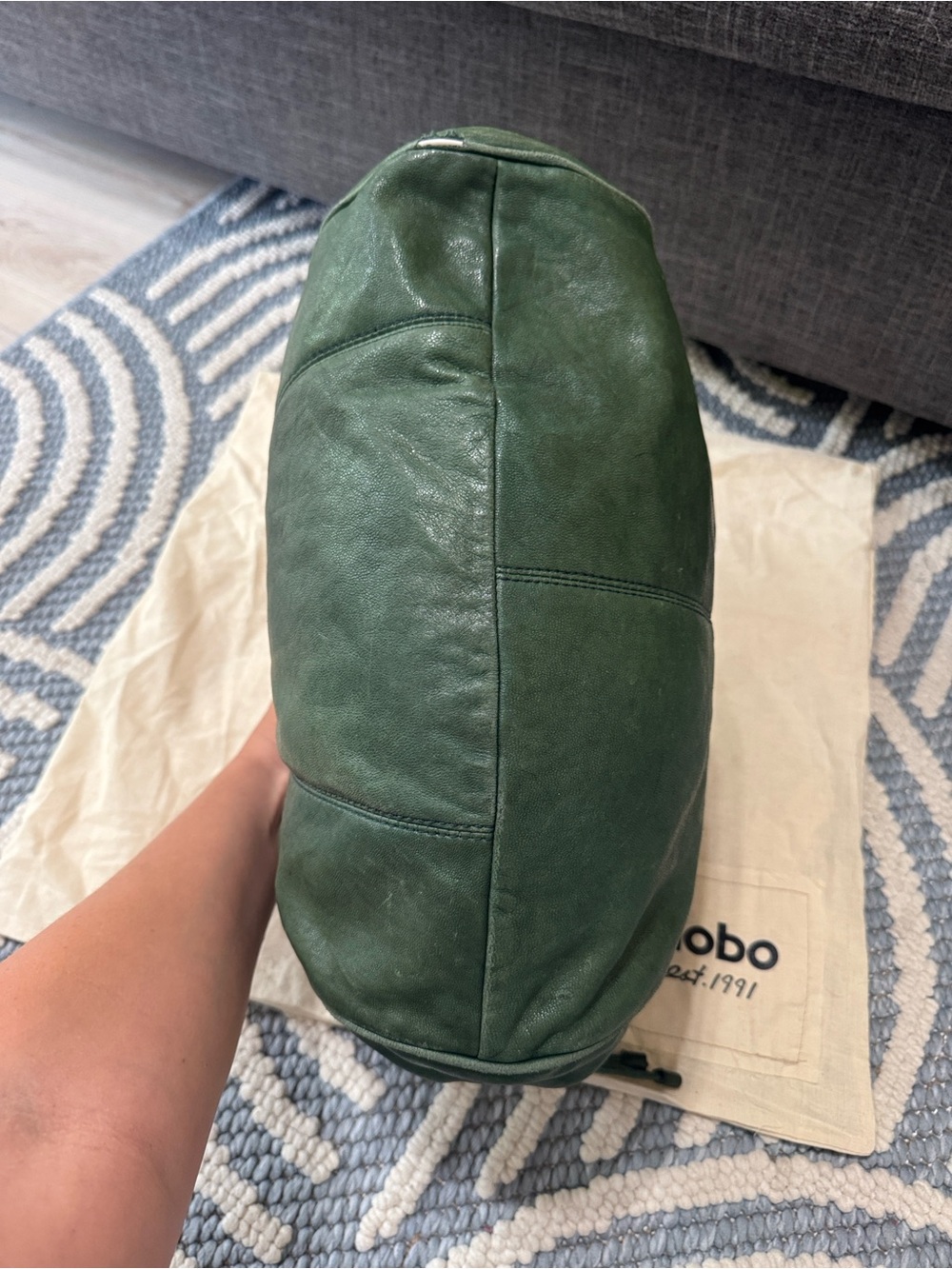 HOBO International Green Leather Slouchy Shoulder Bag Brass Hardware - Picture 7 of 13